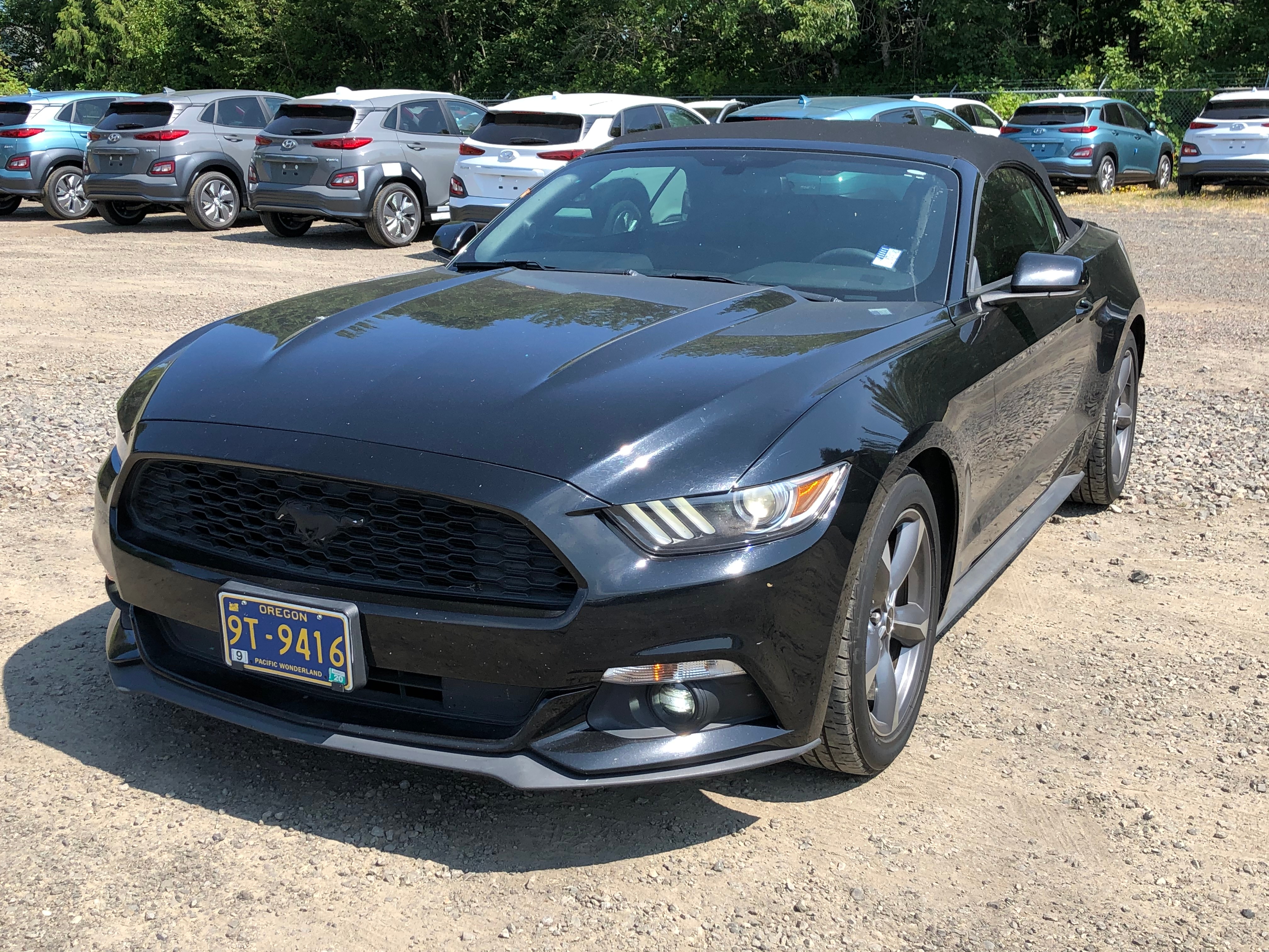 Pre-Owned 2015 Ford Mustang V6 RWD Convertible