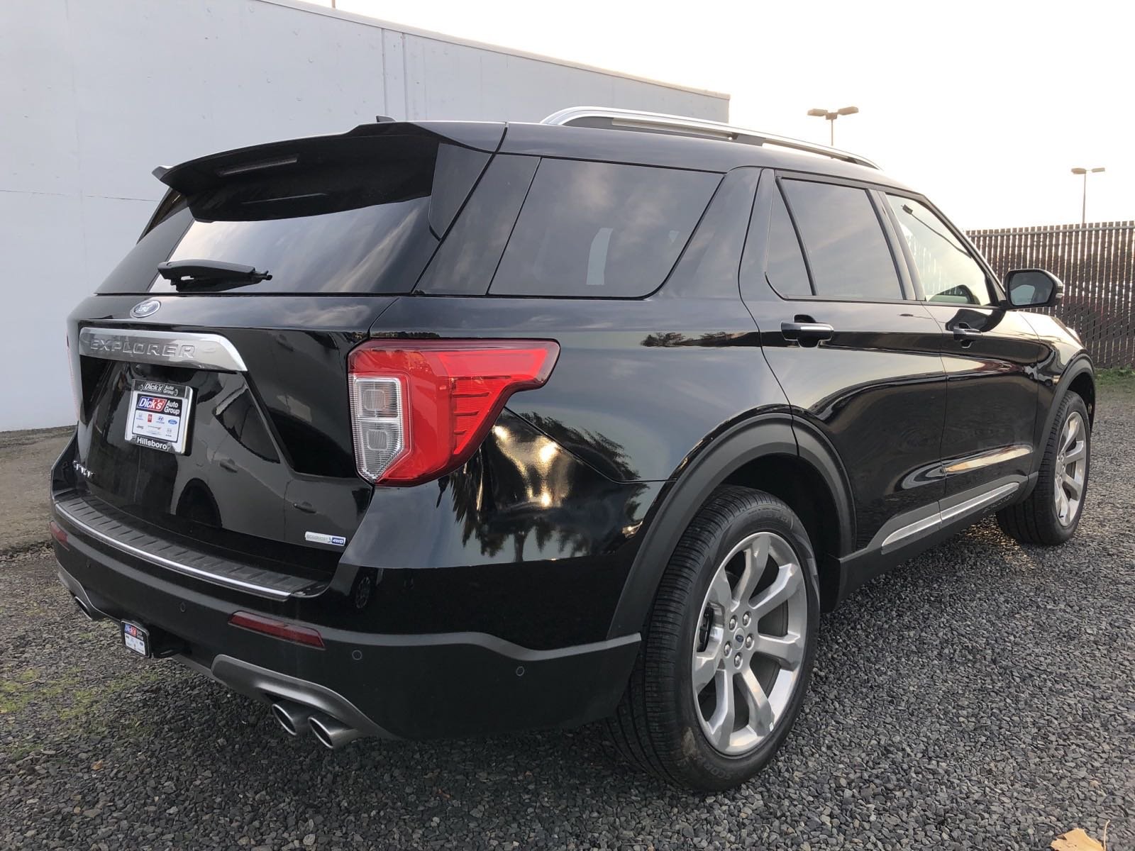 New 2020 Ford Explorer Platinum 4wd Sport Utility In