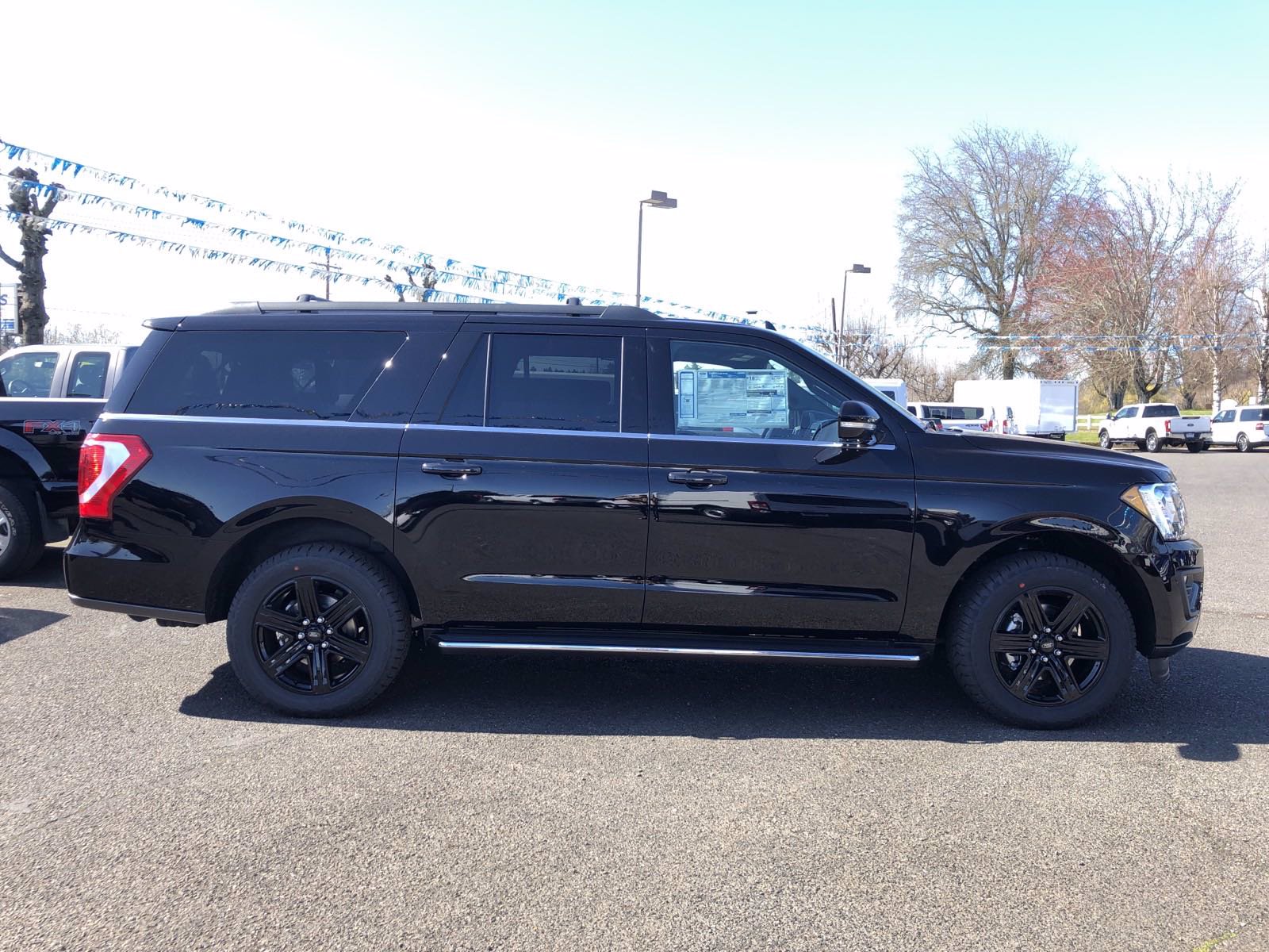 New 2020 Ford Expedition Max XLT 4X4 Sport Utility in Hillsboro #208397