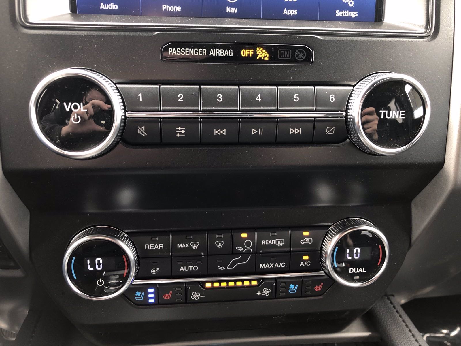 New 2020 Ford Expedition XLT 4X4 With Navigation & 4WD