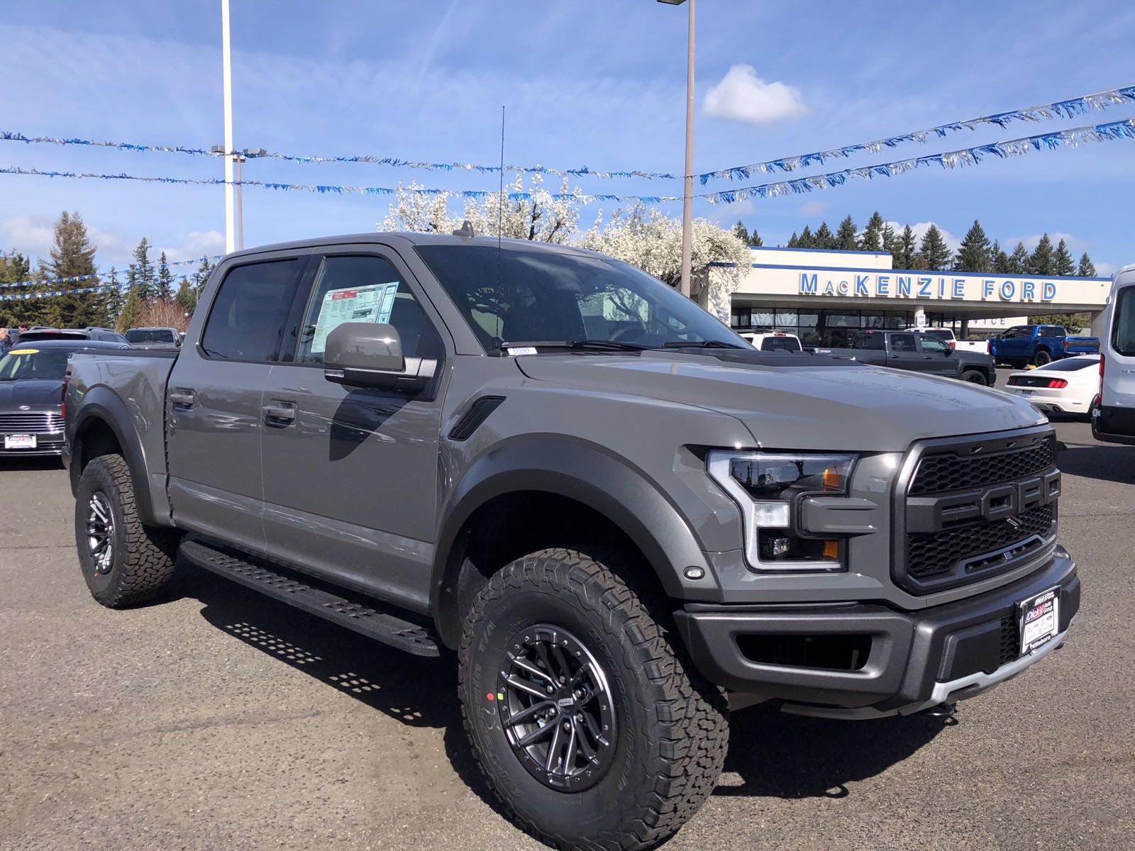 New 2020 Ford F-150 RAPTOR 4WD SUPERCREW 5.5' Crew Cab Pickup in