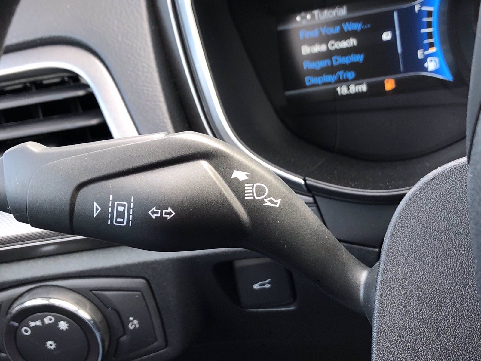 New 2020 Ford Fusion Hybrid SE FWD With Navigation